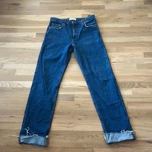 Zara jeans size 6. Distressed at bottom